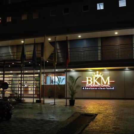 Hotel Bkm International Tellicherry Bagian luar foto