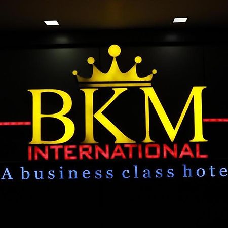 Hotel Bkm International Tellicherry Bagian luar foto
