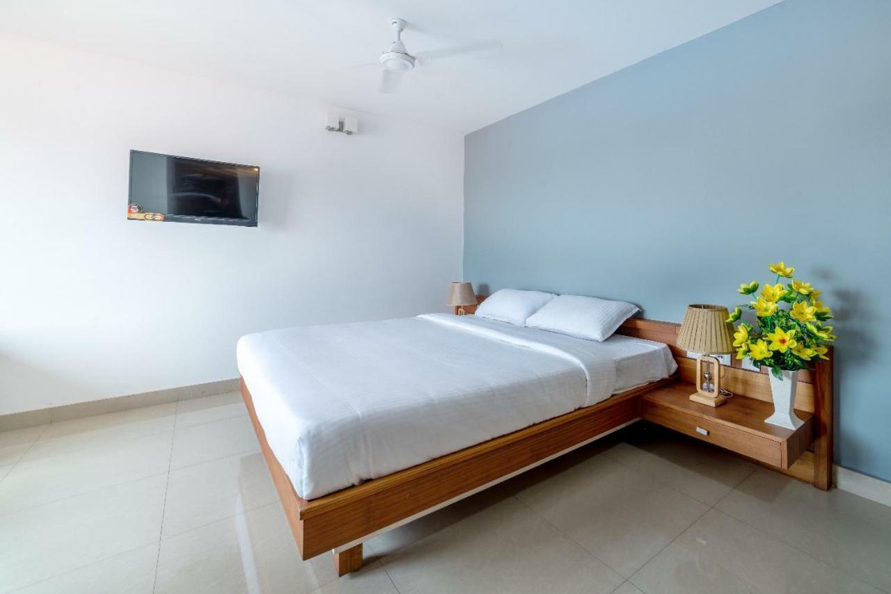 Hotel Bkm International Tellicherry Bagian luar foto